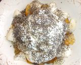 Foto del paso 1 de la receta: Ciruelas, peras y plátanos con nata a la pimienta