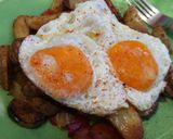 Foto del paso 2 de la receta: Huevos rotos con verduras y chorizo colorado