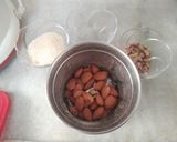 A picture of step 1 of Tiranga Kulfi.