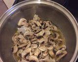 A picture of step 2 of Chicken ala king.