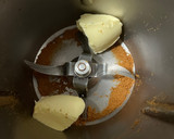 Foto del paso 3 de la receta: Tarta de galletas lotus y queso crema en Thermomix