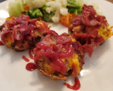 A picture of step 5 of Bacon Cheeseburger Bites.