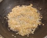 Szalonnás–gombás–vajbabos sertéstokány🥓🍄‍🟫🫘 recept fázis 3 fotója