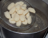 Foto del paso 3 de la receta: Festival de pestos: 6 de rúcula