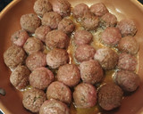 Foto del paso 3 de la receta: Albóndigas con setas al Hopkins