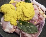 Foto langkah ke 2 dari resep AYAM GORENG LENGKUAS tanpa tambahan air.