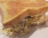 Foto del passaggio 8 della ricetta Ebi Fry Sando - Panino ripieno di gamberi fritti giapponesi