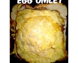 A picture of step 2 of Egg omelet sandwich.
