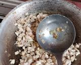 Foto langkah ke 5 dari resep Bakpao Isi Ayam Pedas.