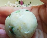 A picture of step 4 of Suji paneer tikki.