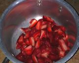 A picture of step 1 of 2 ingredients strawberry jam.
