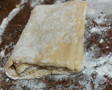 Foto del paso 3 de la receta: Torta de fiambre con masa de hojaldre