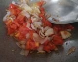 A picture of step 3 of Kadhai paneer.