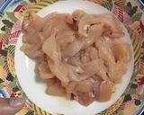 รูปขั้นตอนการทำที่ 1 ของ “พริกแกงอกไก่ถั่วพู”
