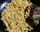 A picture of step 4 of Soyagranulues stuffed in Boil Potatoes.