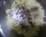 A picture of step 1 of Kuttu ke parathe.