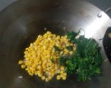 Foto langkah ke 3 dari resep Tumis bayam jagung manis.