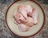 Foto langkah ke 2 dari resep Semur Ayam Kentang.