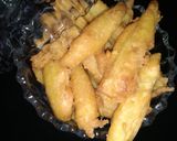 A picture of step 6 of French fries pakora.