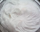 Foto langkah ke 3 dari resep Oreo Cheese Souffle Ekonomis favorit.