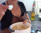 Foto del paso 1 de la receta: Tortilla de patatas y cebolla