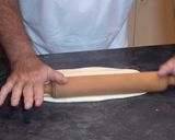 Foto del paso 6 de la receta: Grisines (palitos con escamas de sal)