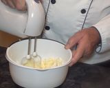 Foto del paso 3 de la receta: Crema de mantequilla