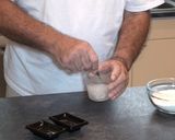 Foto del paso 2 de la receta: Grisines de Queso (Palitos de Queso)