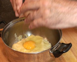 Foto del paso 3 de la receta: Profiteroles de nata con chocolate caliente