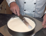 Foto del paso 12 de la receta: Tarta mousse de piña y coco
