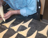 Foto del paso 10 de la receta: Chuchos de crema hojaldrados