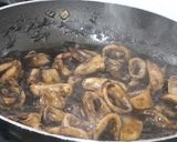 Foto del paso 5 de la receta: Calamares en su tinta