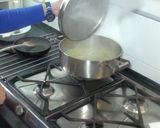 Foto del paso 2 de la receta: Crema de puerros y manzana