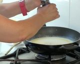 A picture of step 6 of Macaroni with Bechamel Sauce and Ham.