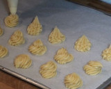 Foto del paso 5 de la receta: Profiteroles de nata con chocolate caliente