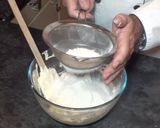 Foto del paso 4 de la receta: Tarta mousse de piña y coco