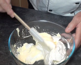 Foto del paso 3 de la receta: Tarta mousse de piña y coco