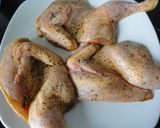 Foto del paso 1 de la receta: Picantones provenzales al horno