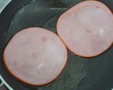 Foto del paso 2 de la receta: Guisantes con lomo adobado y queso de cabra