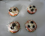 Foto del paso 4 de la receta: Pizzetas de calabacín