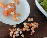 Foto del paso 5 de la receta: Ensalada con langostinos