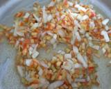 Foto del paso 3 de la receta: Caldereta de langostinos y almejas con quinoa