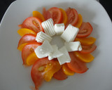 Foto del paso 3 de la receta: Melocotón y tomate con queso fresco