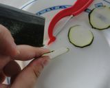 Foto del paso 1 de la receta: Chips de calabacín