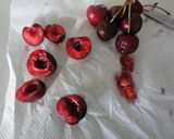 Foto del paso 4 de la receta: Ensalada de cerezas y jamón