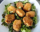 Foto del paso 6 de la receta: Ensalada de lechugas variadas con feta rebozado