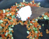 Foto del paso 4 de la receta: Merluza con costra de verduras y parmesano