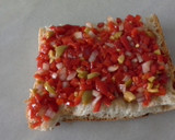 Foto del paso 3 de la receta: Bocadillo de lomo ibérico con pimientos y rúcula