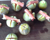 Foto del paso 1 de la receta: Ensalada templada de higos con jamón
