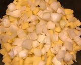 Une image de l'étape 1 de Gratin façon pizza à la poile.